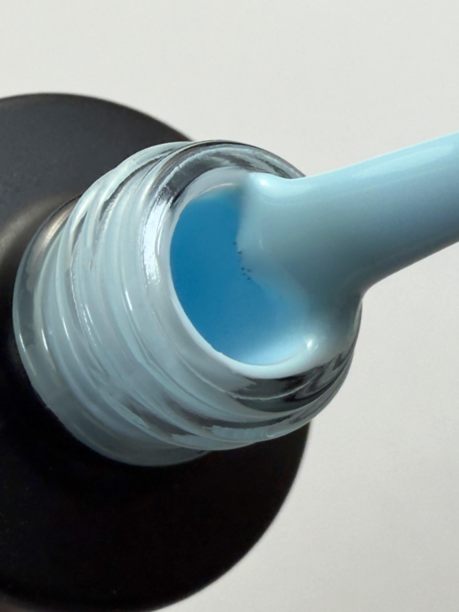 Ημιμόνιμο βερνίκι 092 Ice Blue 7ml